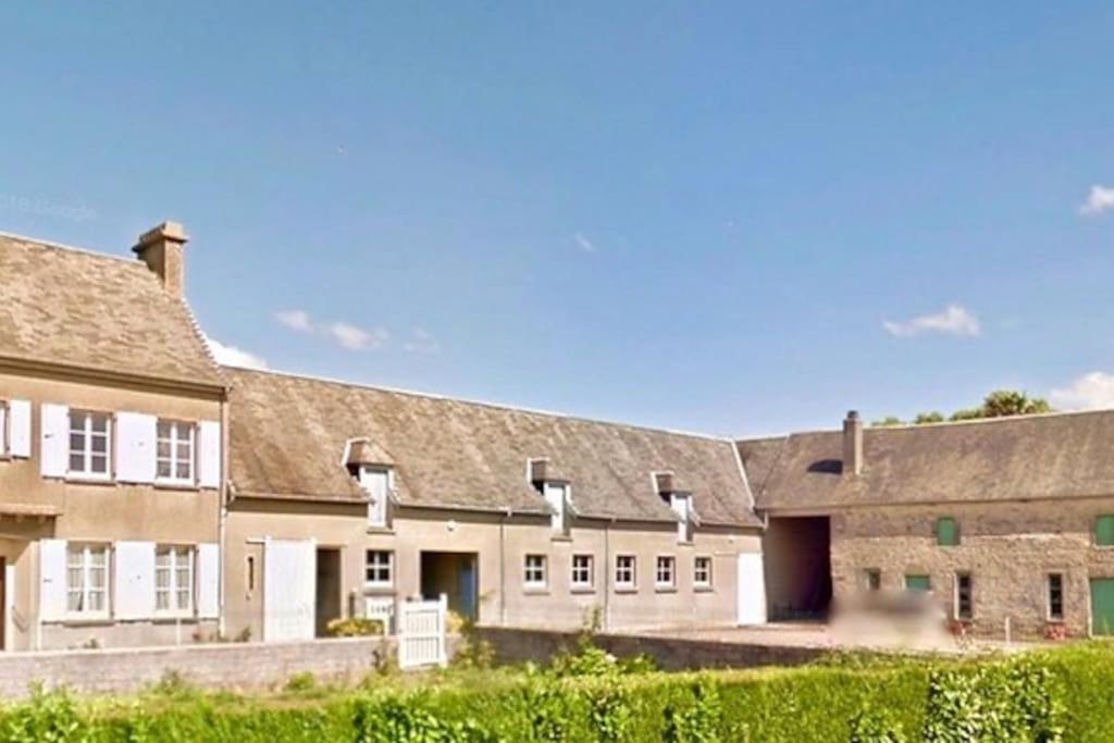 Gite Spacieux Et Chaleureux Sainte-Mère-Église エクステリア 写真